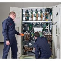 APC Advantage Plus Service Plan - Serviceerweiterung - Arbeitszeit und Ersatzteile (für USV 30 - 50 kW 208V)