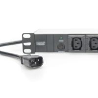 DIGITUS Steckdosenleiste mit Aluminiumprofil, 10-fach, 2 m Zuleitung IEC C14 Stecker